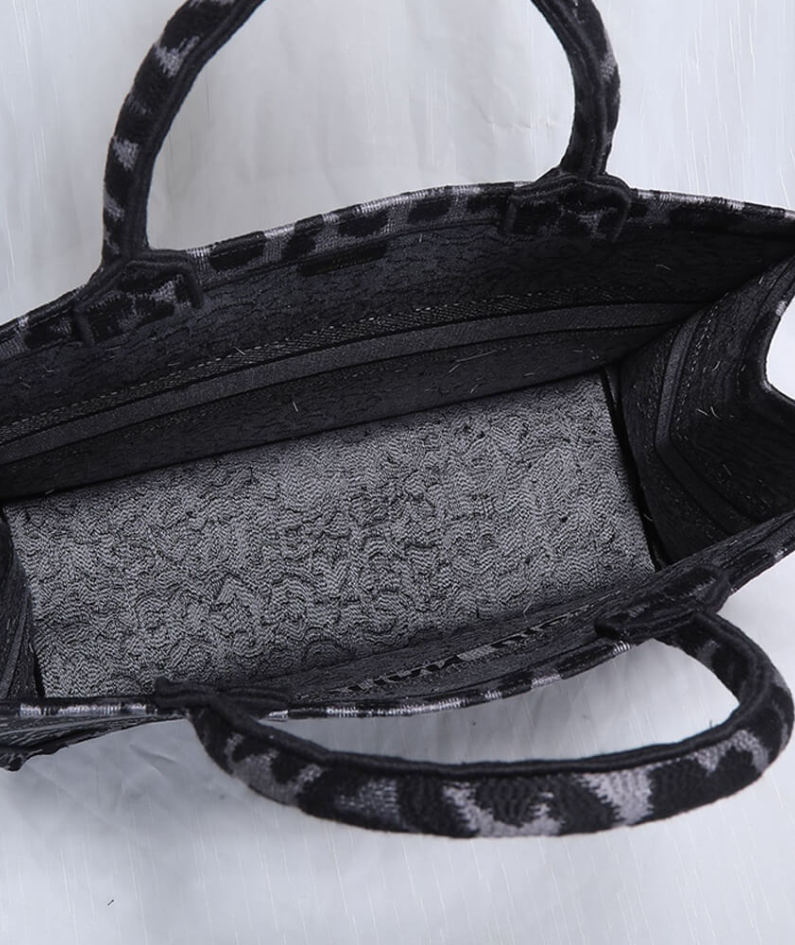LARGE DIOR BOOK TOTE