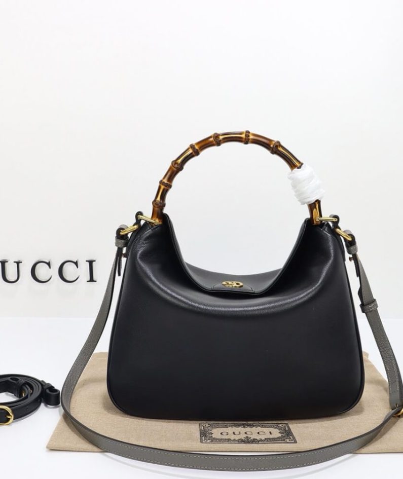 GUCCI DIANA MEDIUM SHOULDER BAG