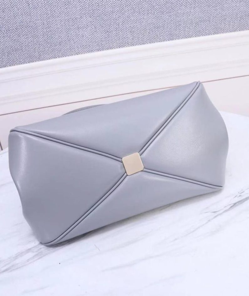 MEDIUM DIOR KEY BAG