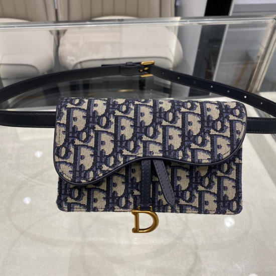 SADDLE BELT POUCH