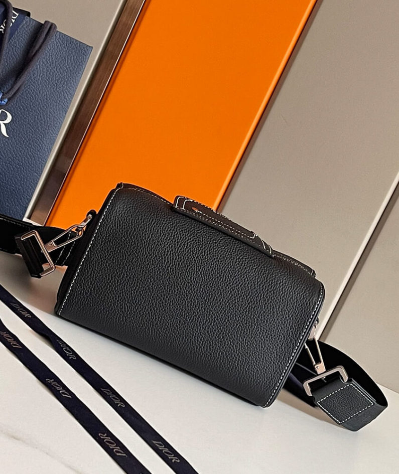 DIOR LINGOT 22 BAG