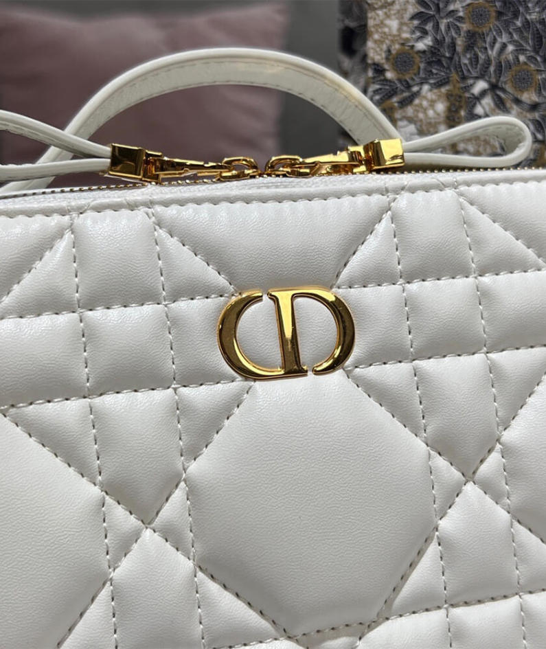 DIOR CARO BOX BAG WITH CHAIN