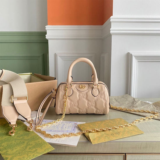 GG Matelassé mini bag