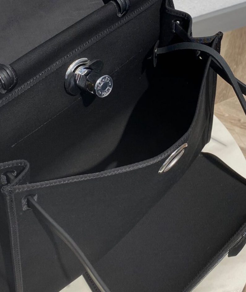 HERMES Herbag Zip 31 bag