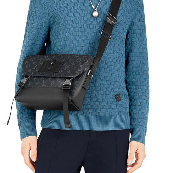 LV Messenger PM Voyager Bag LV Messenger PM Voyager Bag