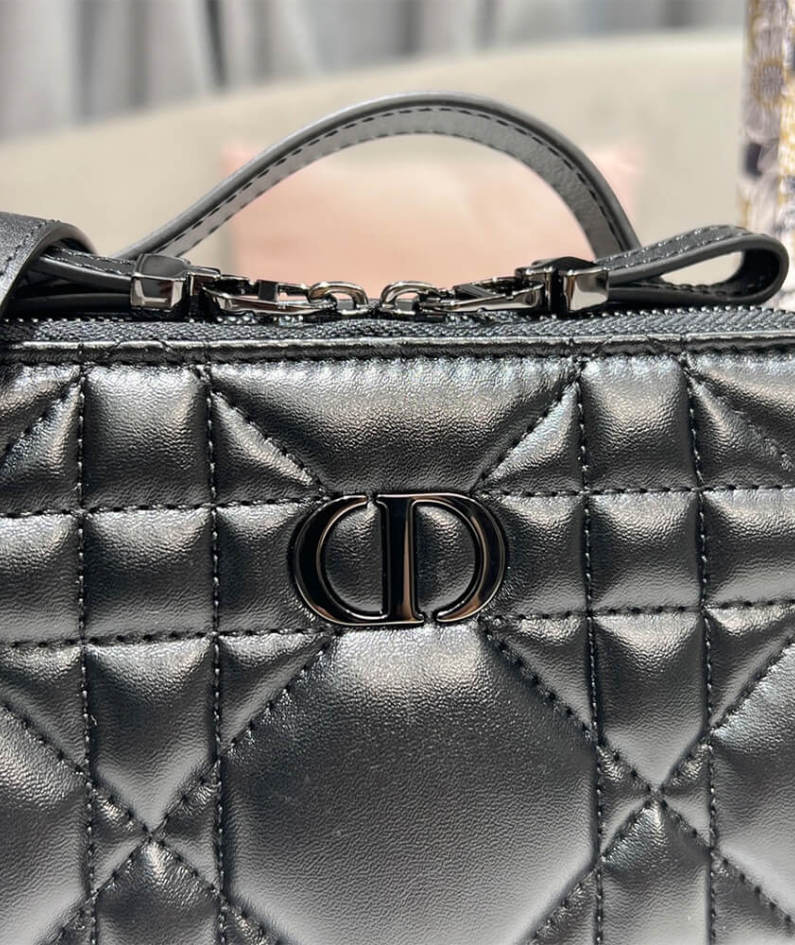 DIOR CARO BOX BAG WITH CHAIN