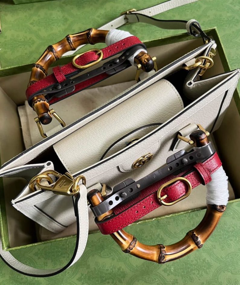 GUCCI DIANA SMALL SHOULDER BAG