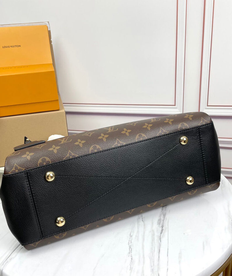 Louis Vuitton SURENE MM