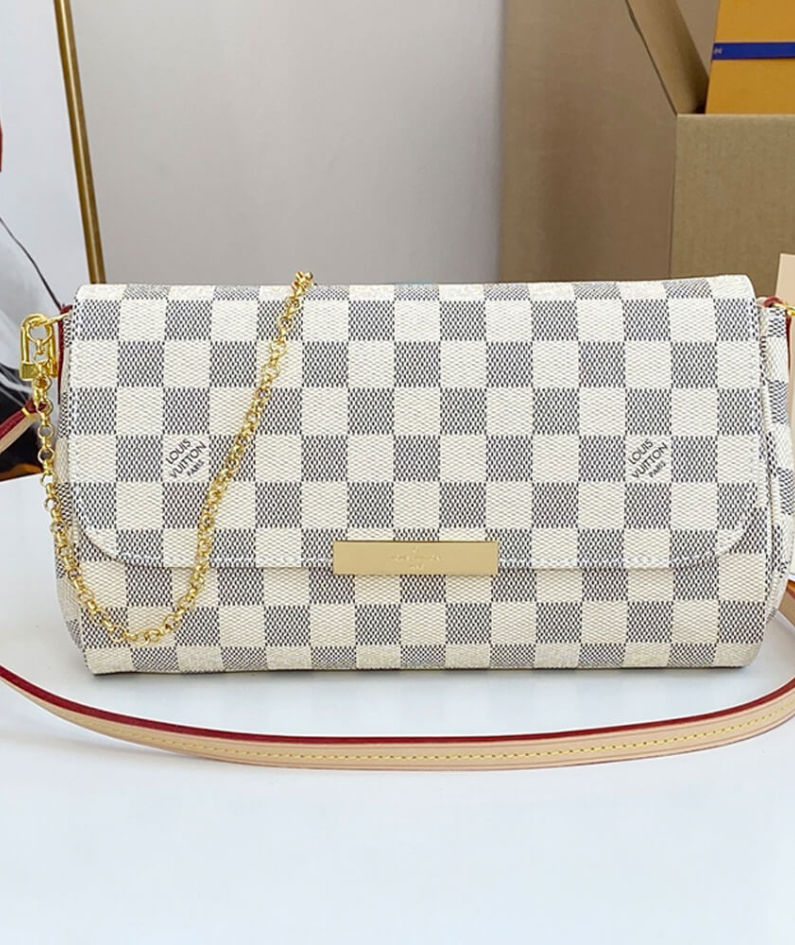 Louis Vuitton Favorite MM
