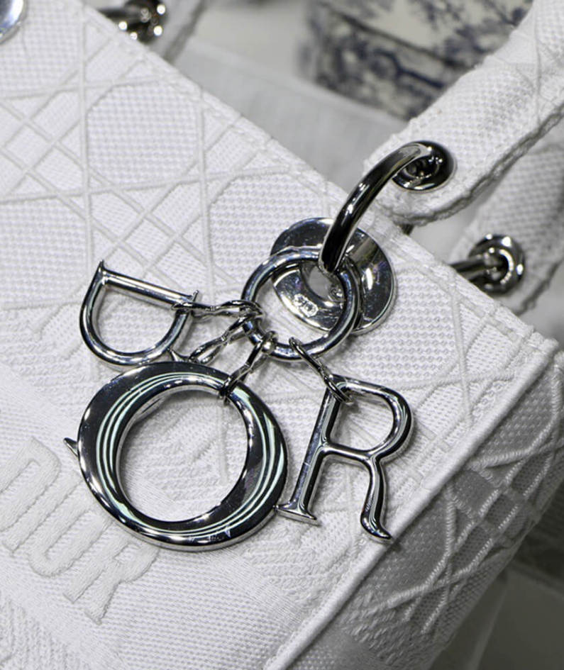 DIOR MEDIUM LADY D-LITE BAG