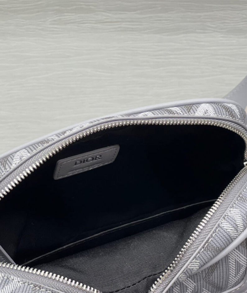 DIOR HIT THE ROAD MESSENGER POUCH