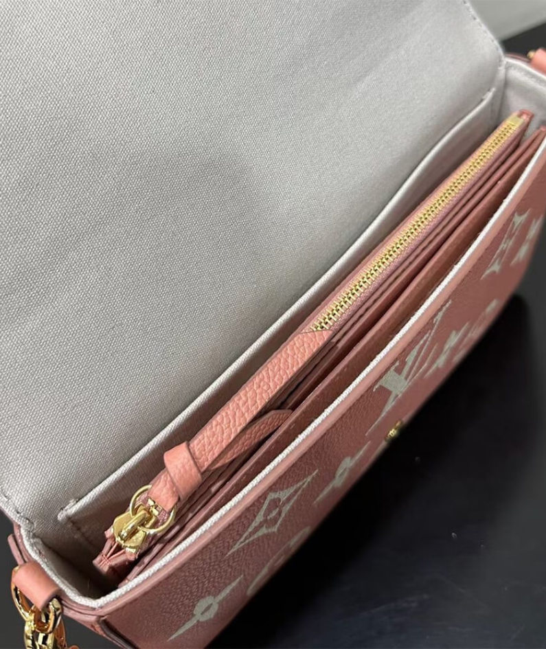 FéLICIE POCHETTE