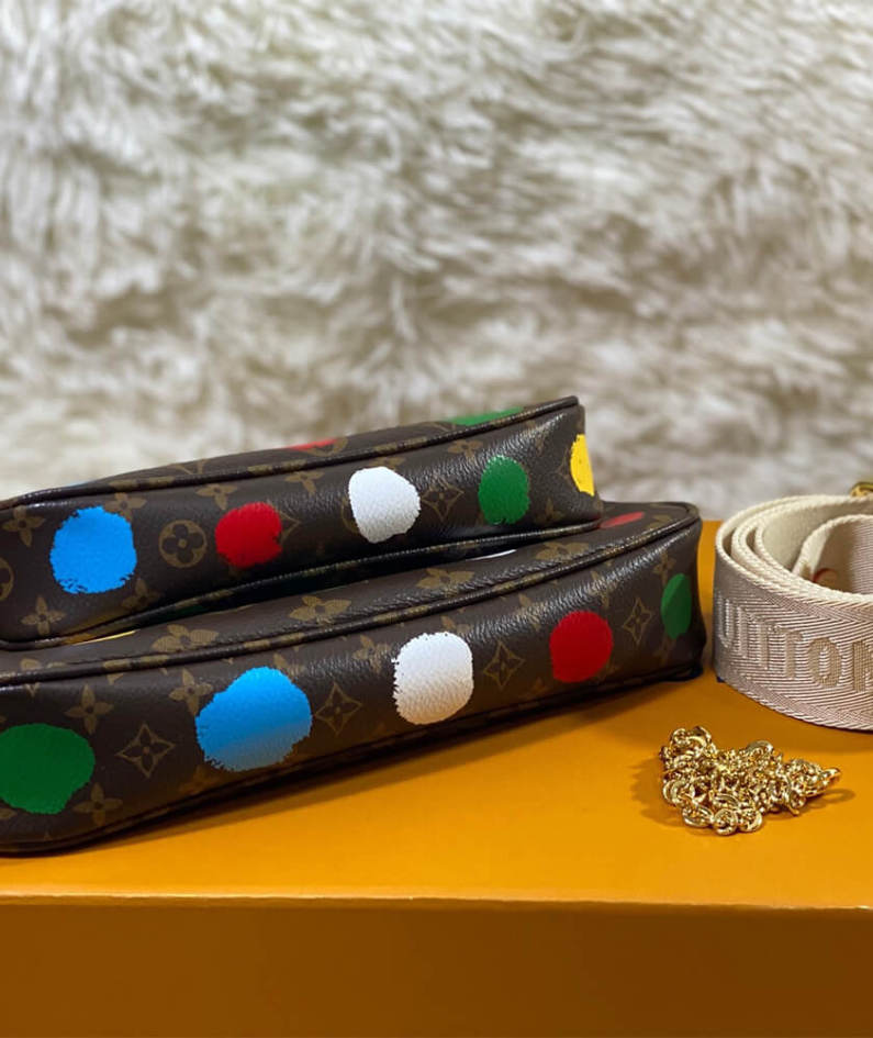 LV X YK MULTI POCHETTE ACCESSOIRES