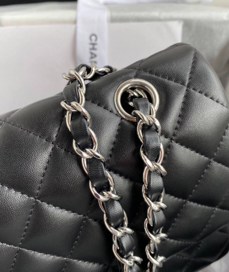 CHANEL CLASSIC HANDBAG