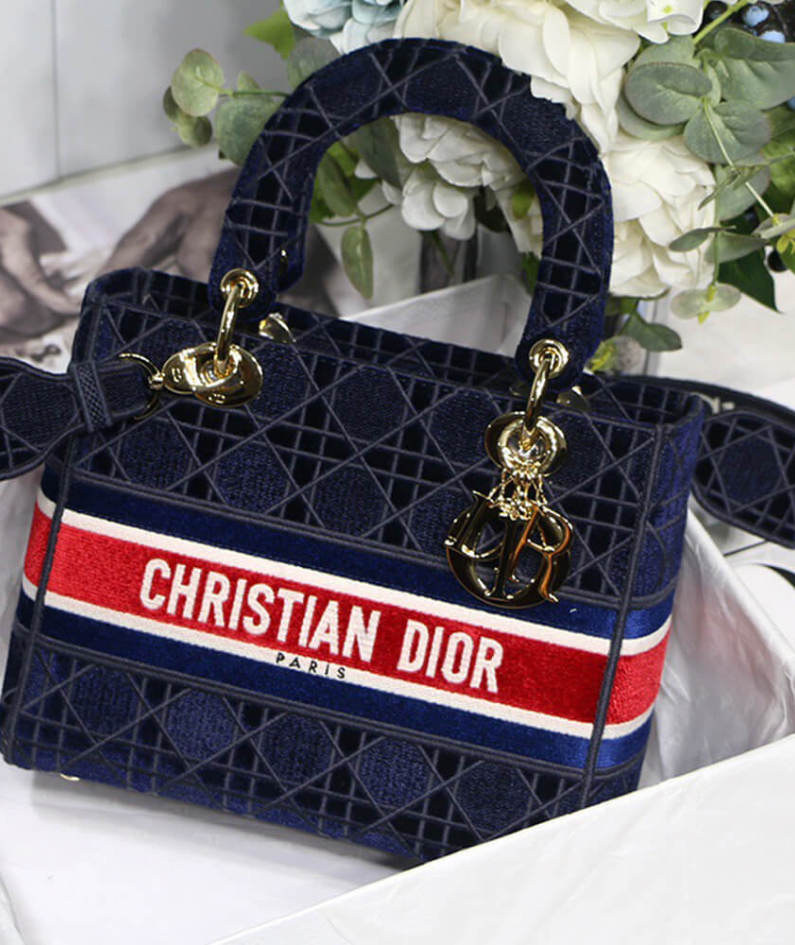 DIOR MEDIUM LADY D-LITE BAG