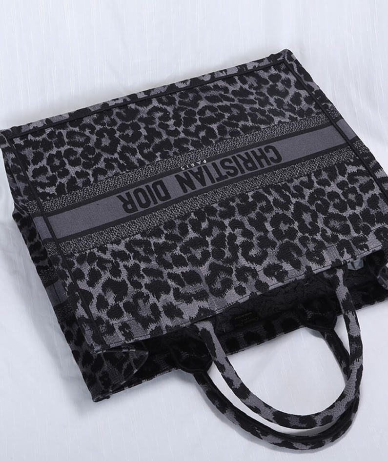 LARGE DIOR BOOK TOTE