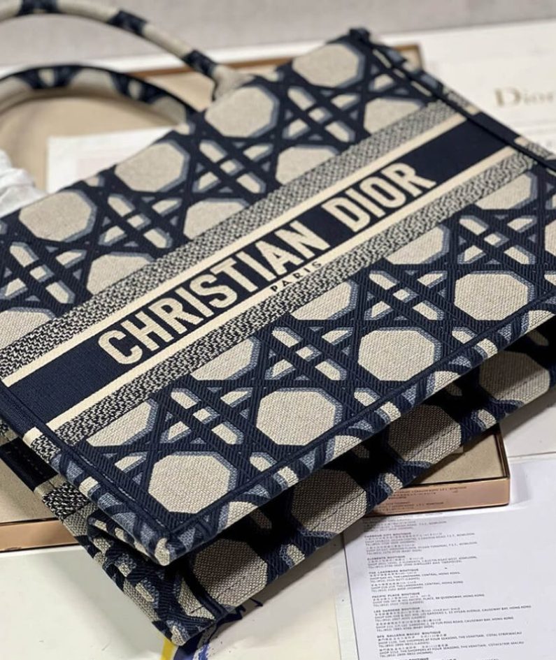 Medium Dior Book Tote