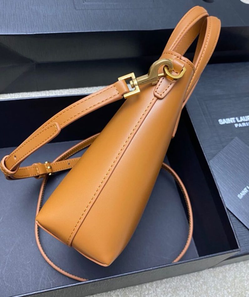 MINI TOY SHOPPING SAINT LAURENT IN BOX LEATHER