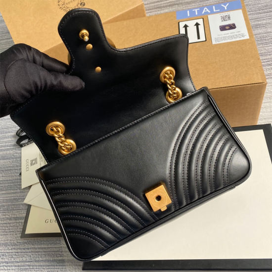 GG Marmont small matelassé shoulder bag