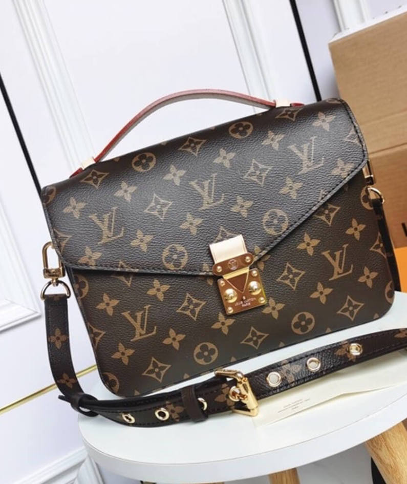 Louis Vuitton POCHETTE METIS