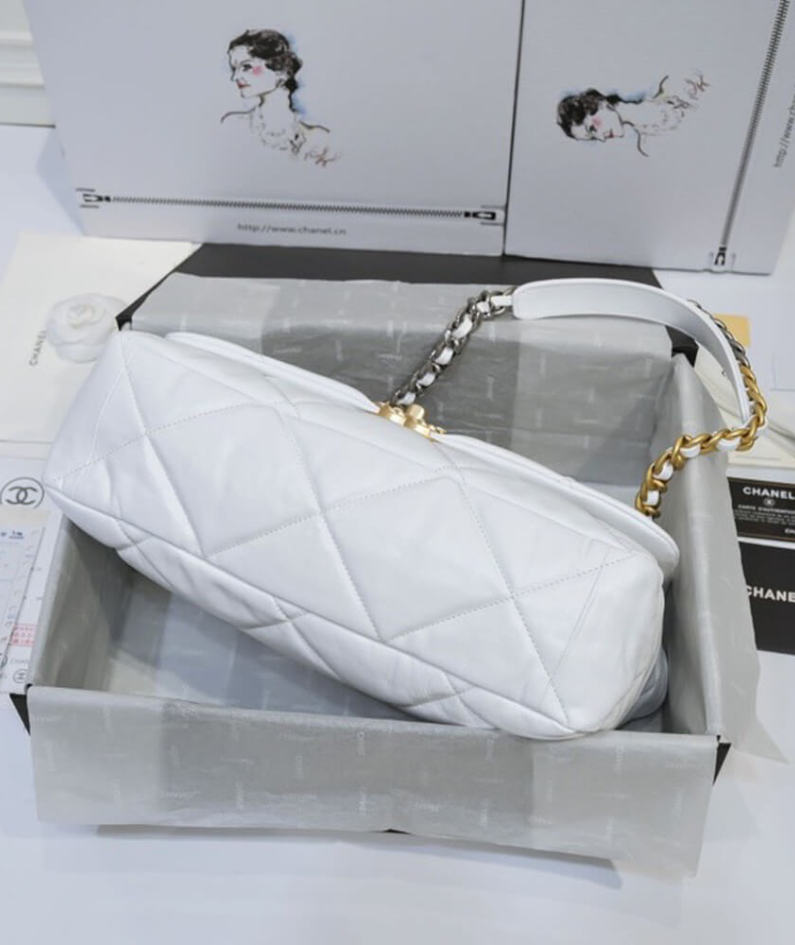 CHANEL 19 MAXI HANDBAG