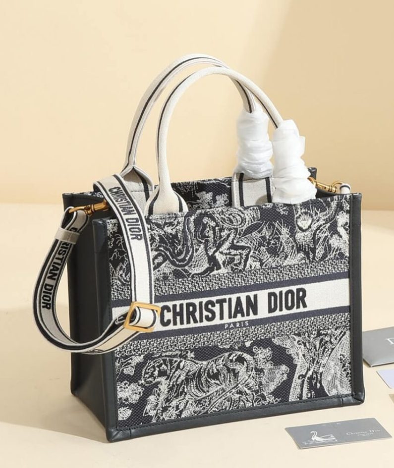 Medium Dior Book Tote