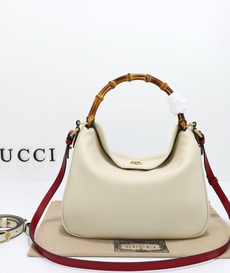 GUCCI DIANA MEDIUM SHOULDER BAG