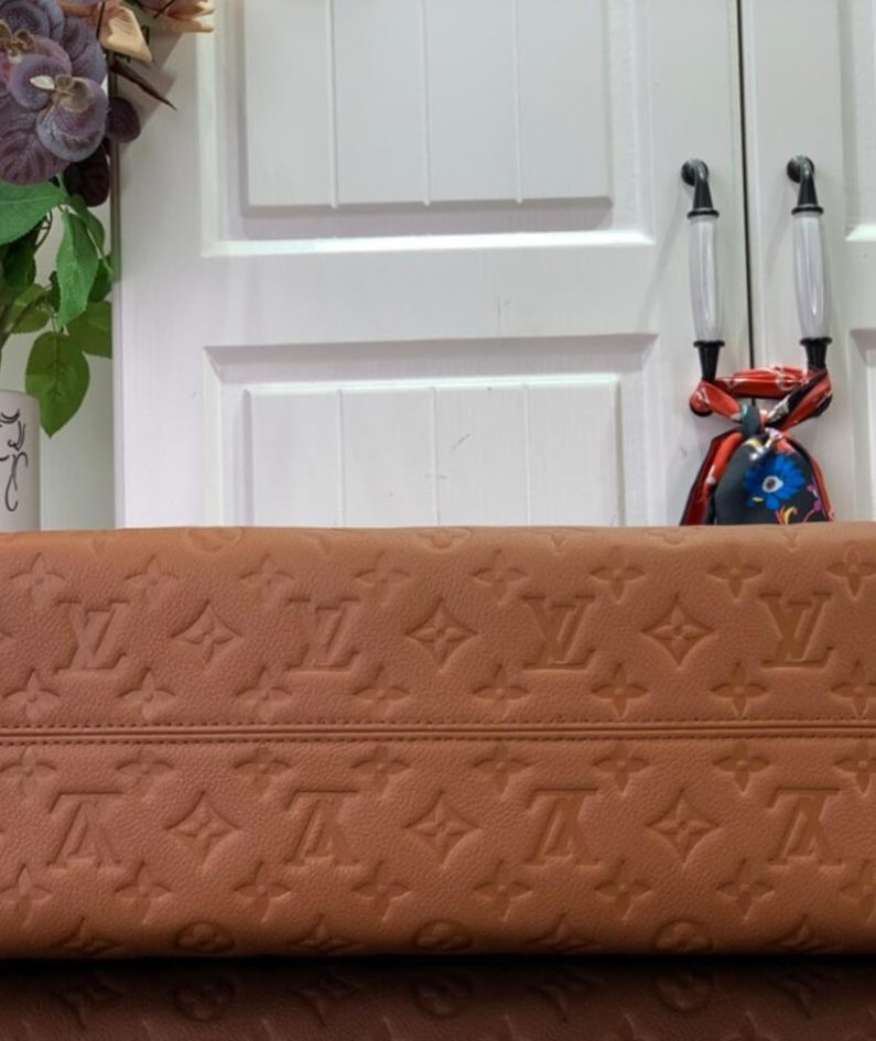 LV OnTheGo MM(HIGH-END GRADE)