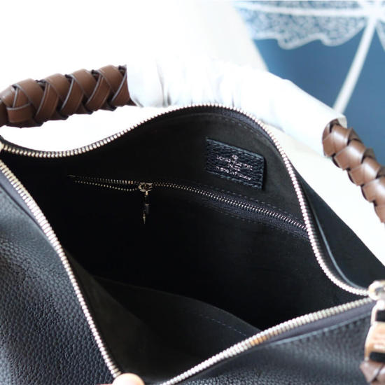 BEAUBOURG HOBO MM BEAUBOURG HOBO MM