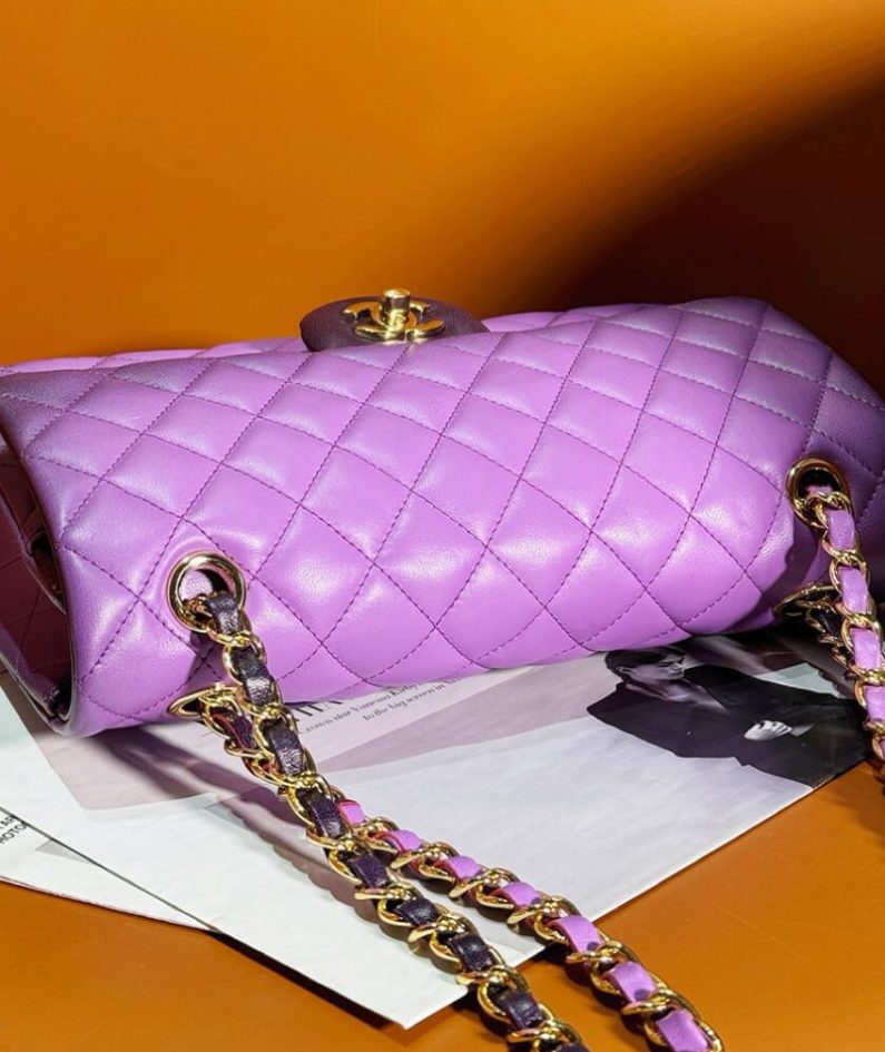 CHANEL CLASSIC 11.12 HANDBAG(high-end grade)
