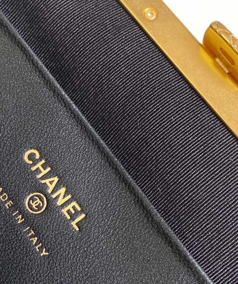 CHANEL Large Clutch With Chain(high-end grade)