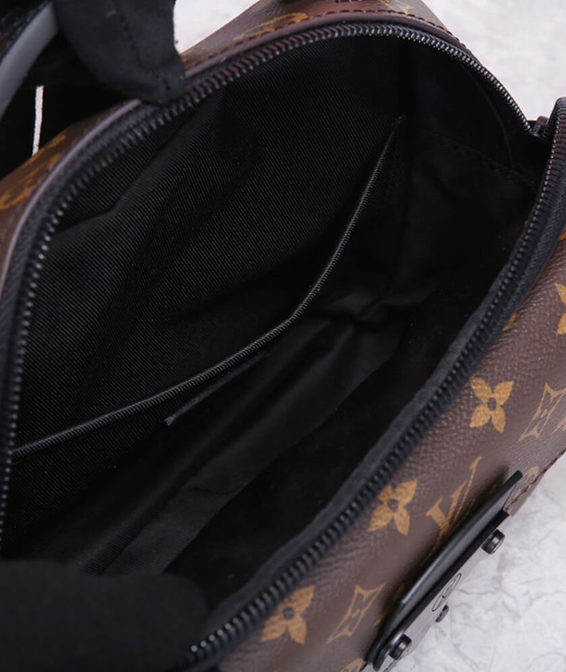 LV S LOCK MESSENGER