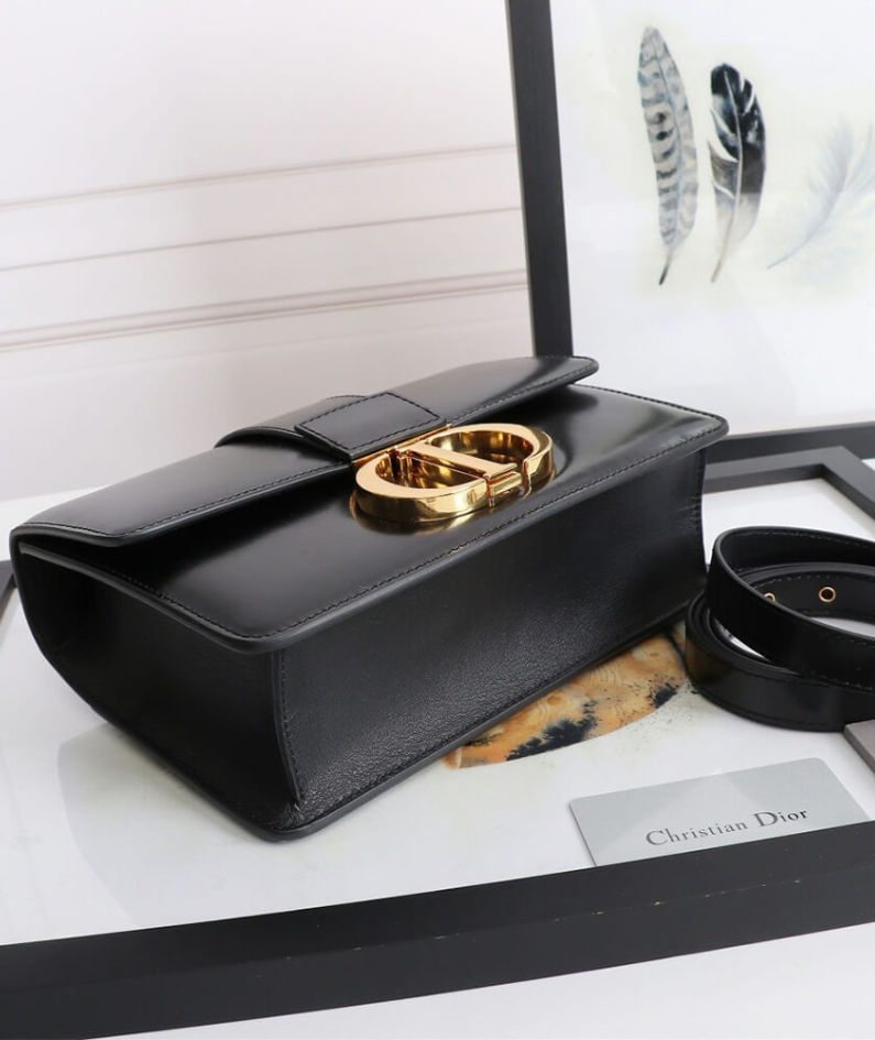 30 MONTAIGNE BAG
