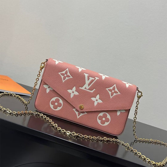 FéLICIE POCHETTE