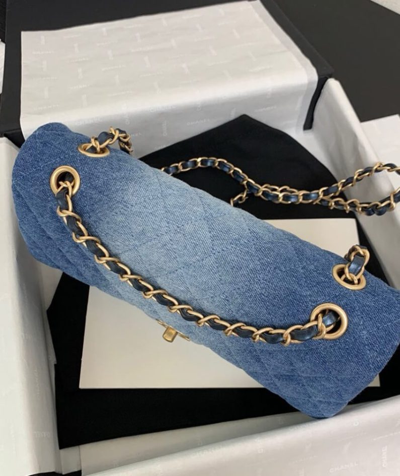 CHANEL CLASSIC 11.12 HANDBAG(high-end grade)