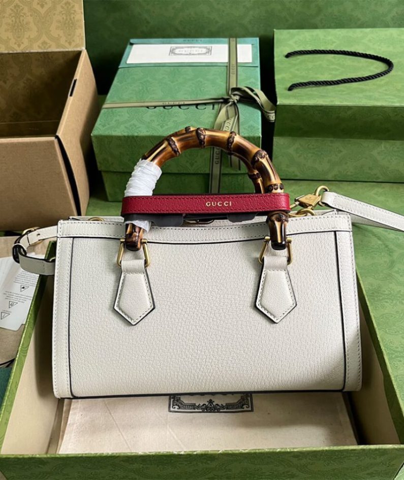 GUCCI DIANA SMALL SHOULDER BAG