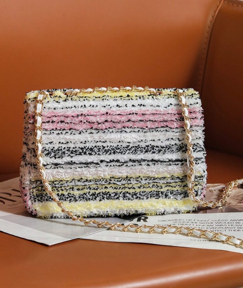 CHANEL SMALL FLAP BAG