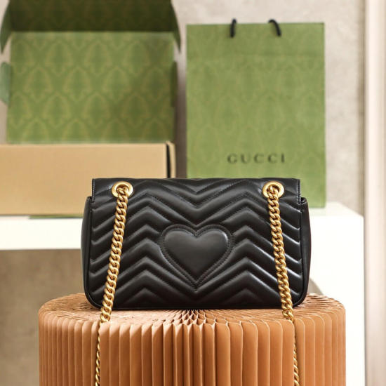 GG Marmont small shoulder bag