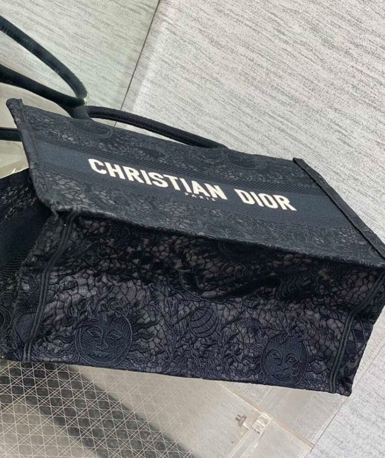 Medium Dior Book Tote
