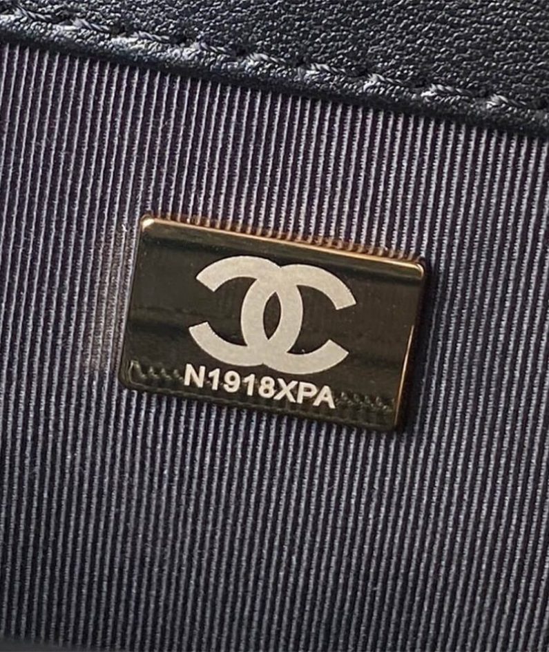 CHANEL 24C