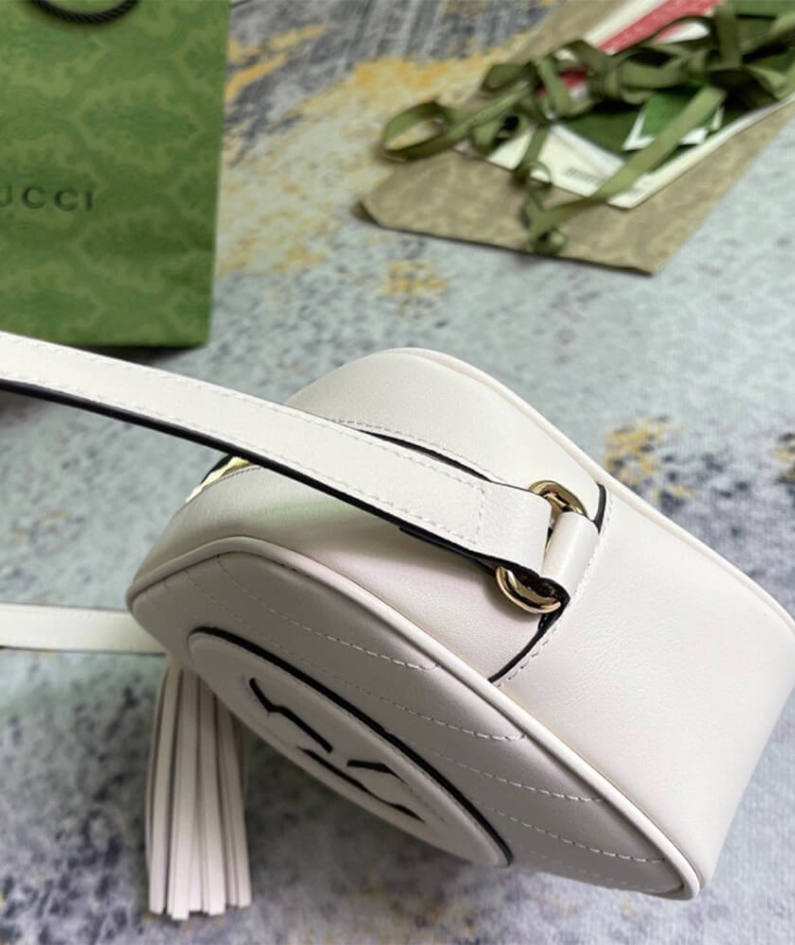 Gucci Blondie small shoulder bag
