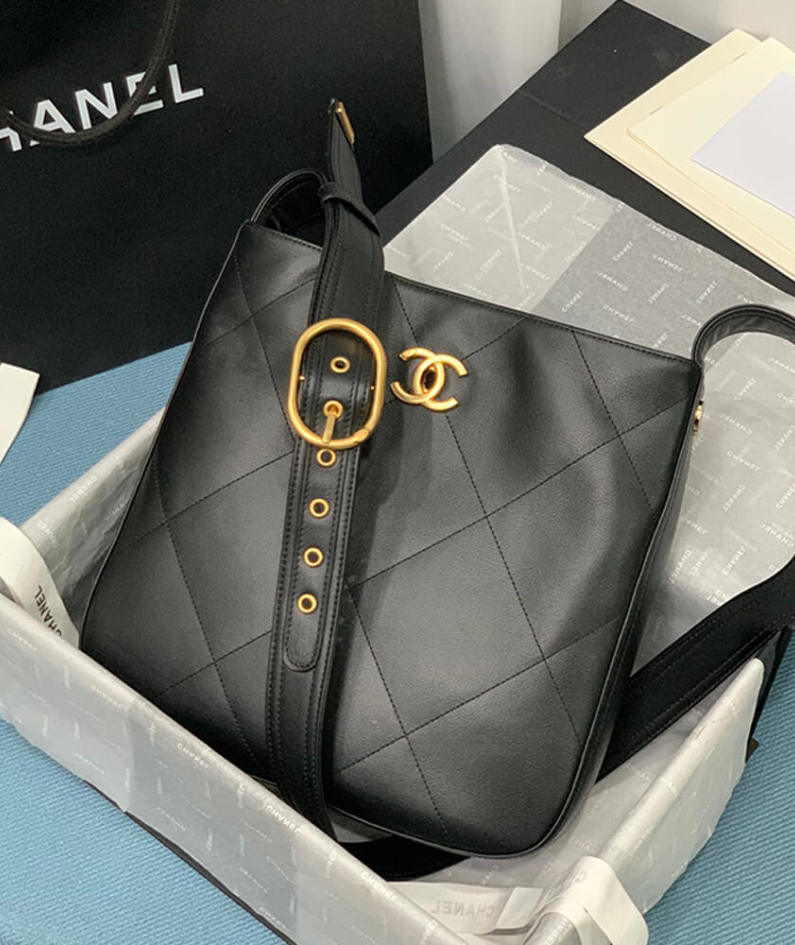CHANEL HOBO HANDBAG