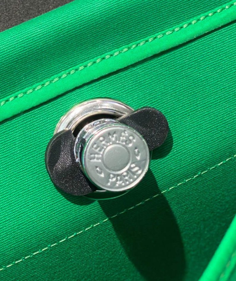 HERMES Herbag Zip 31 bag