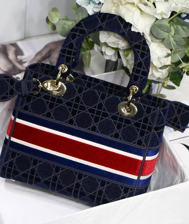 DIOR MEDIUM LADY D-LITE BAG