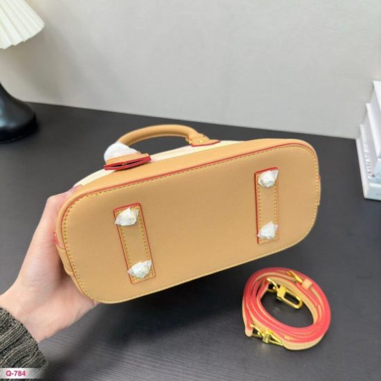 LV Alma BB LV Alma BB