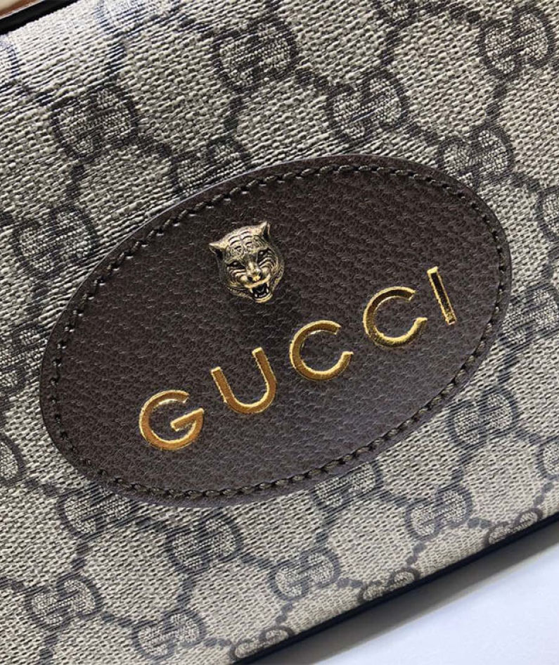 Gucci Neo Vintage GG Supreme Messenger Bag