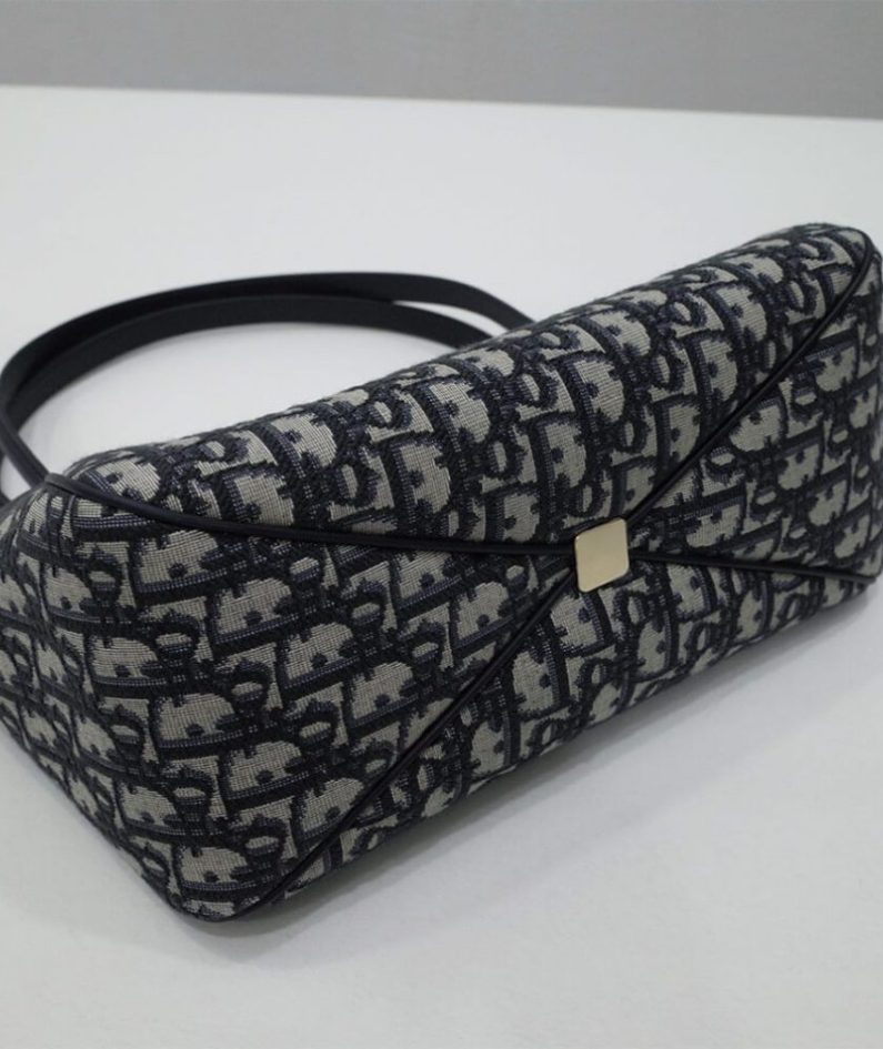 MEDIUM DIOR KEY BAG