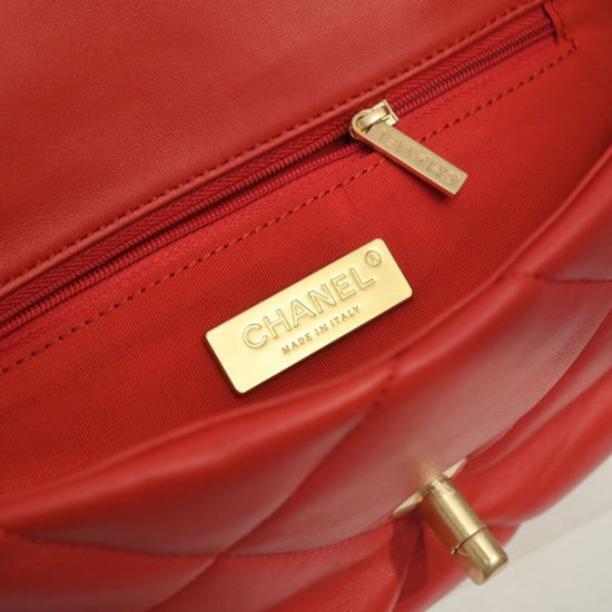 CHANEL 19 HANDBAG CHANEL 19 HANDBAG