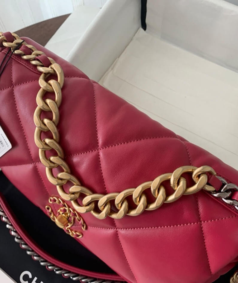 CHANEL 19 Large Handbag