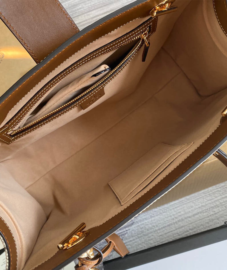 Padlock medium GG shoulder bag